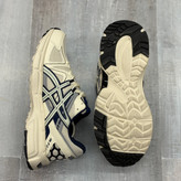 کفش اسپرت آسیکس ASICS کرم